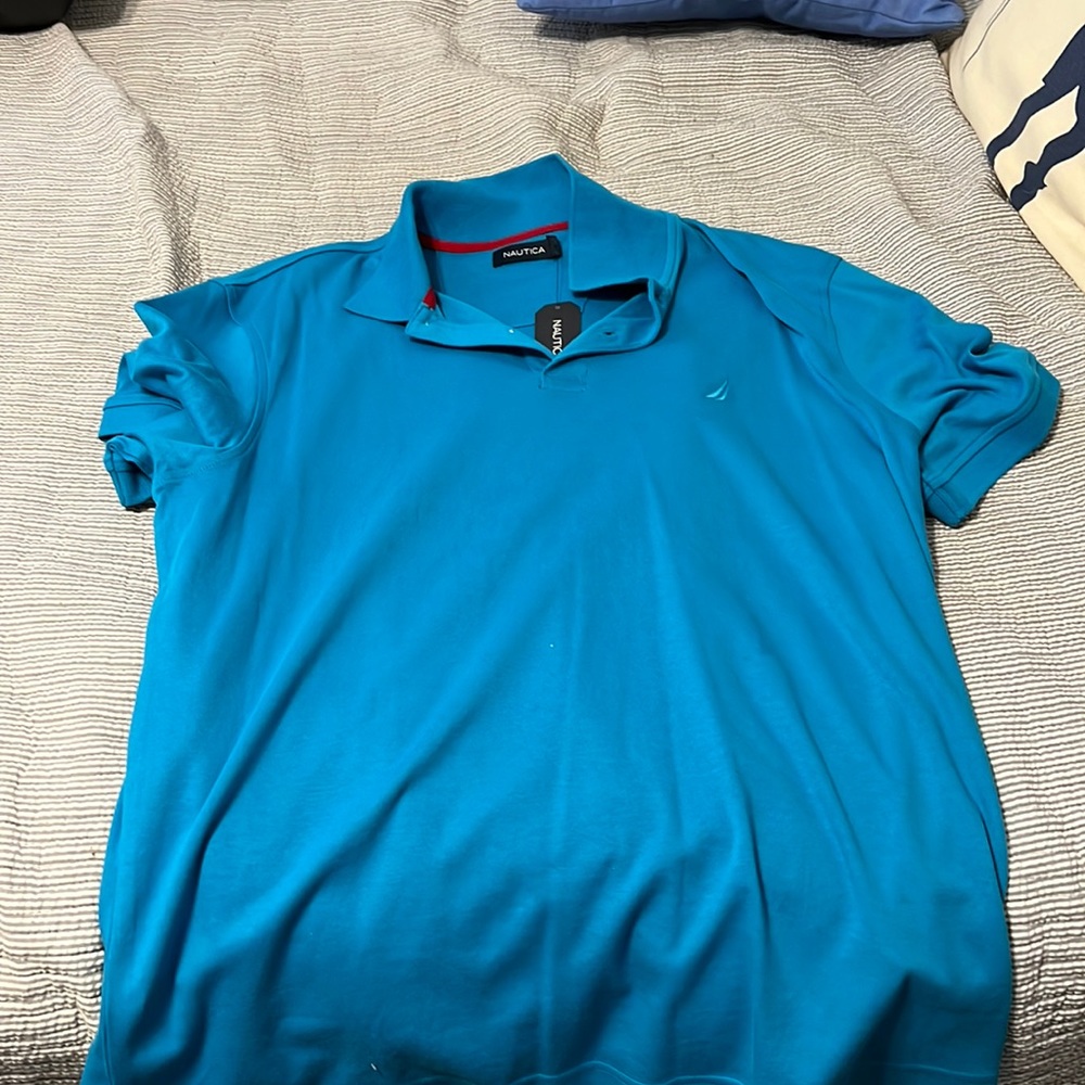 Men’s Nautica dress shirt